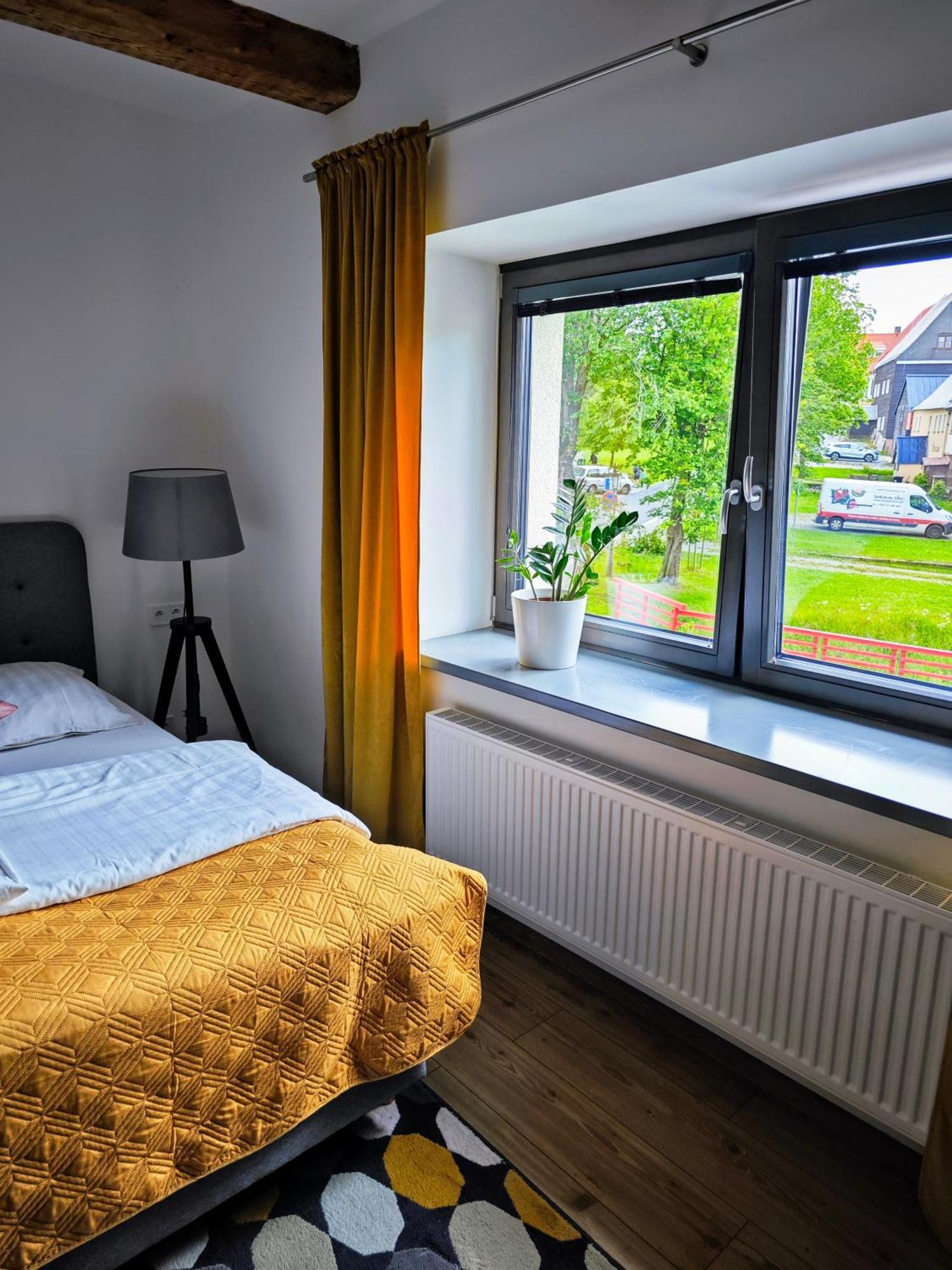 Apartmany 91 Bozi Dar Luaran gambar