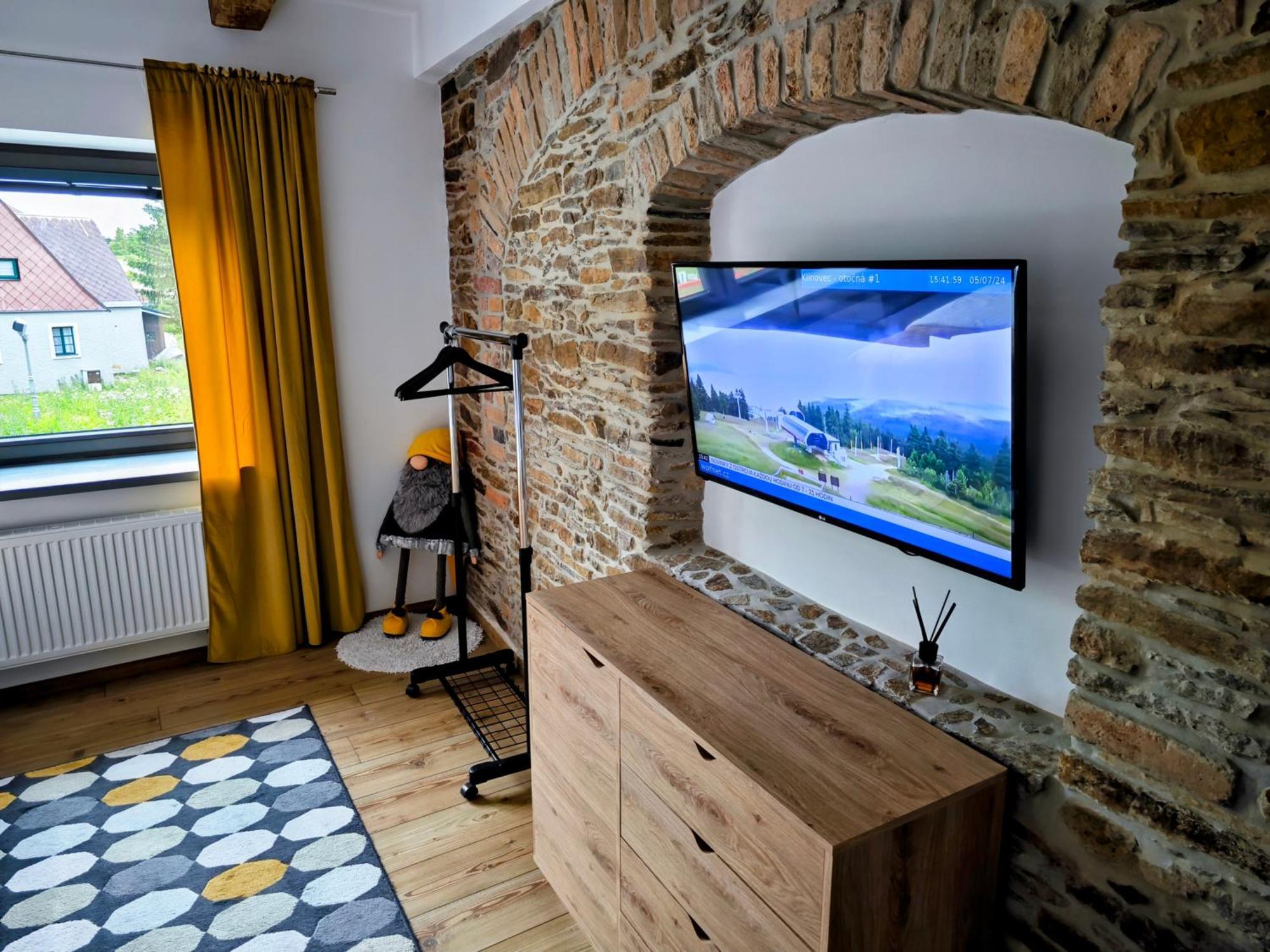 Apartmany 91 Bozi Dar Bilik gambar