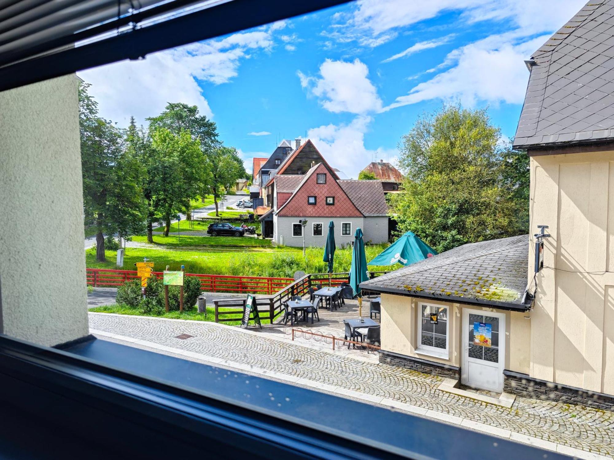 Apartmany 91 Bozi Dar Bilik gambar