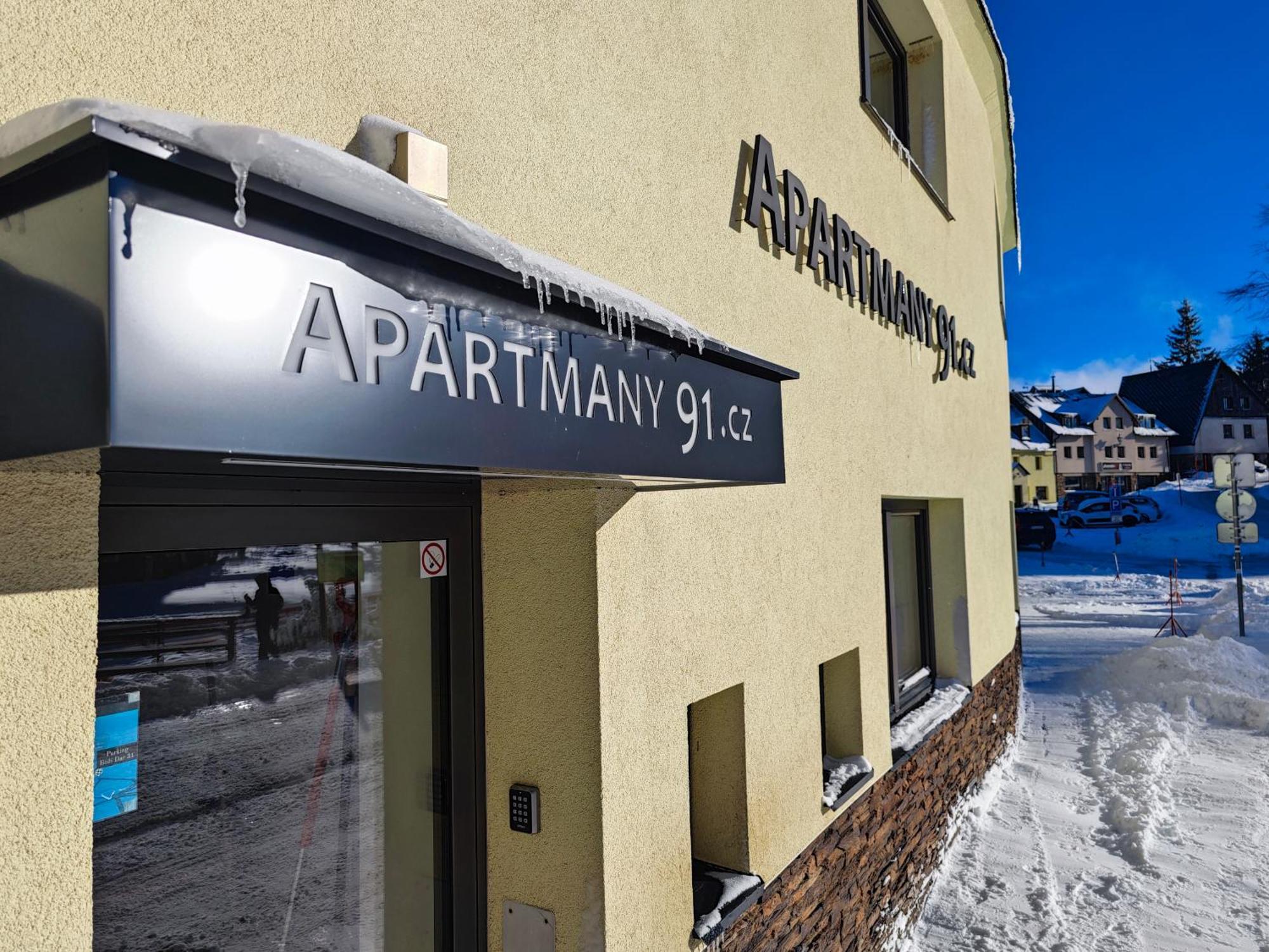 Apartmany 91 Bozi Dar Luaran gambar